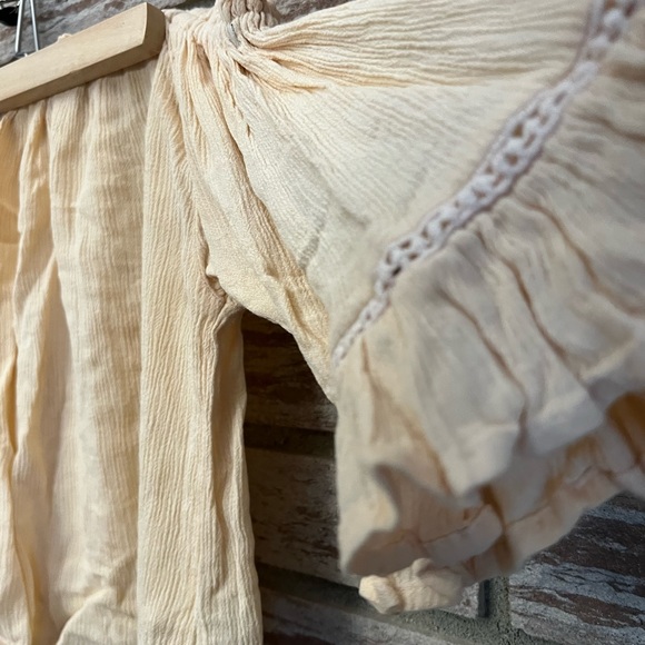 Forever 21 Peach Off the Shoulder Crop Top - Picture 5 of 9